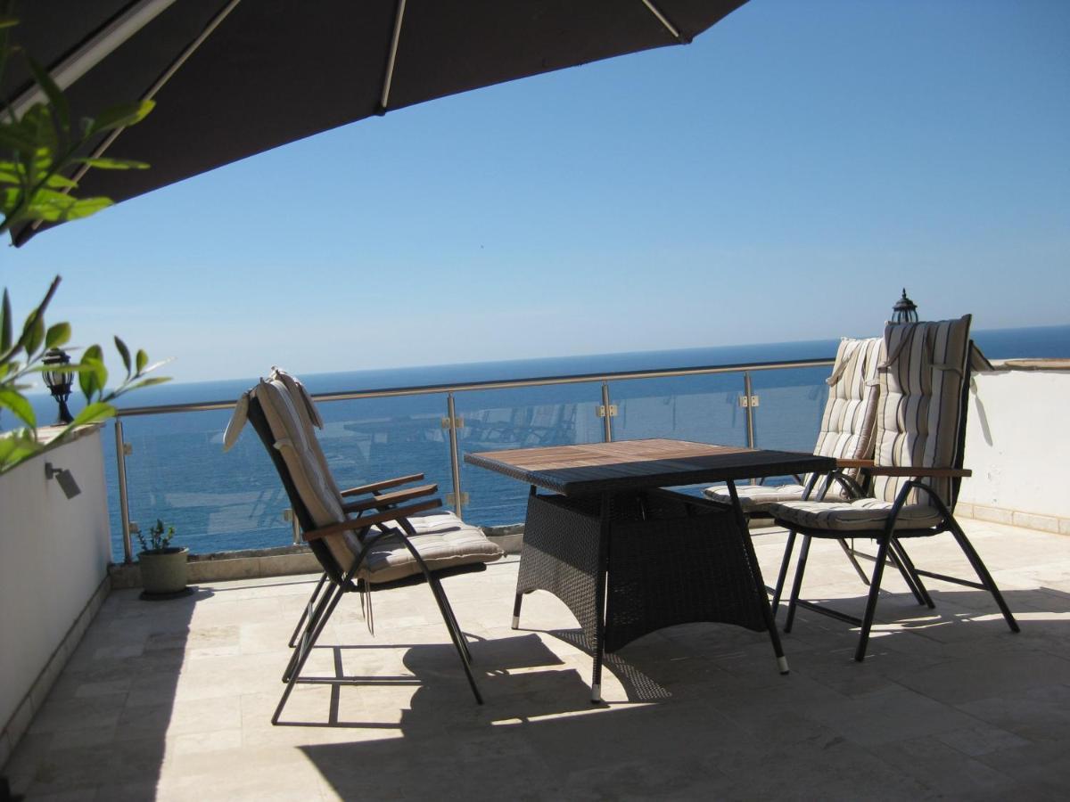 Astra-Ferienhaus Mit Grosser Dachterrasse Und Top-Ausstattung In Nas 阿尔门尼斯蒂斯 外观 照片